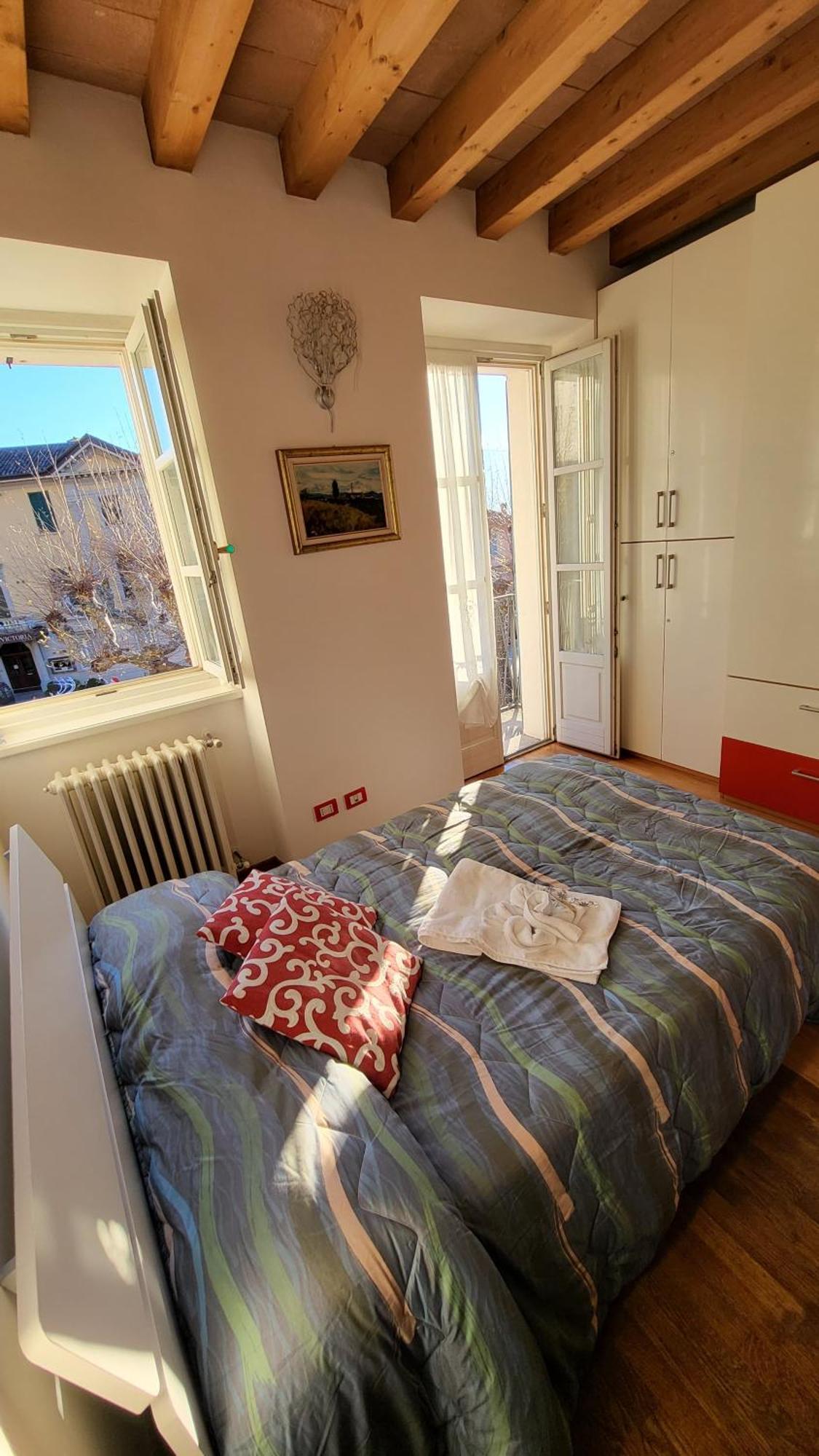 Balconi San Giorgio Bed & Breakfast Varenna Phòng bức ảnh
